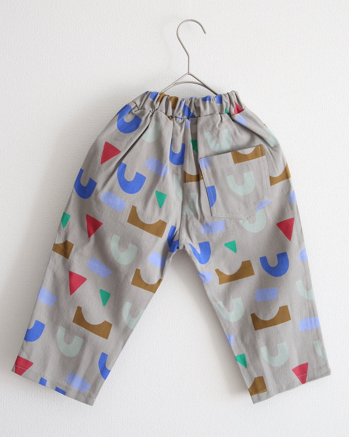 キッズ 綿100％ キカ モチーフ  ロングパンツ グレー